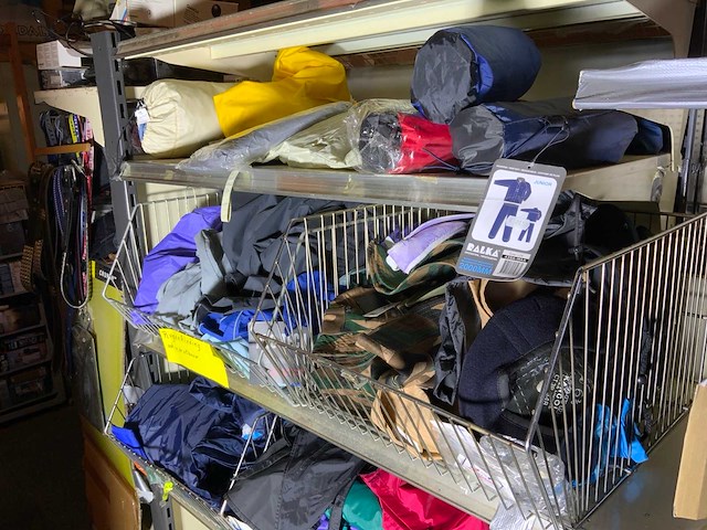 Regenkleding en petten - afbeelding 2 van  8