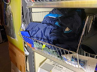 Regenkleding en petten - afbeelding 4 van  8