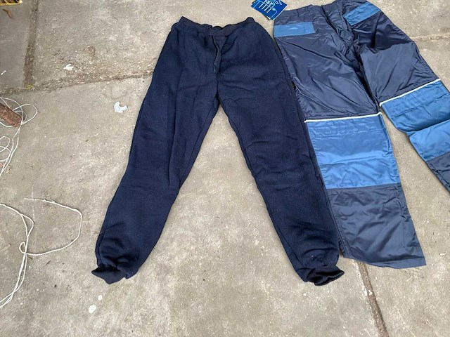 Regen/werk/jogging kleding (broek) (40x) - afbeelding 2 van  6
