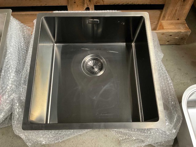 Reginox gunmetal spoelbak 44x44cm - afbeelding 1 van  1