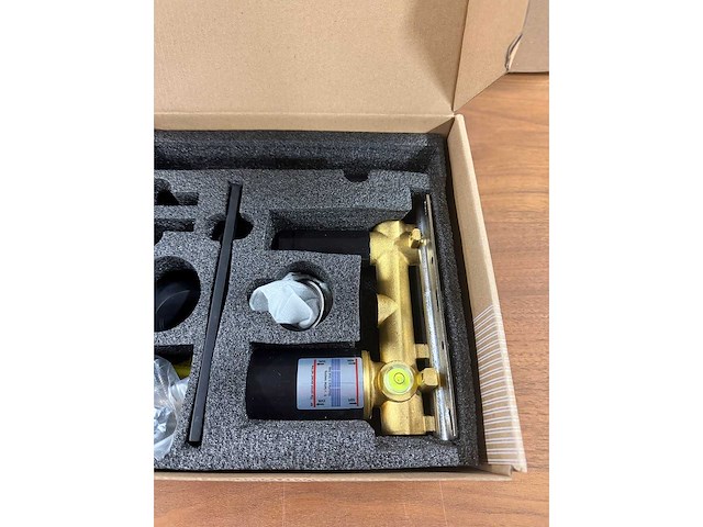 Regn - 10005mb - 2-gats inbouw wastafelkraan met coldstart mat zwart - afbeelding 7 van  8