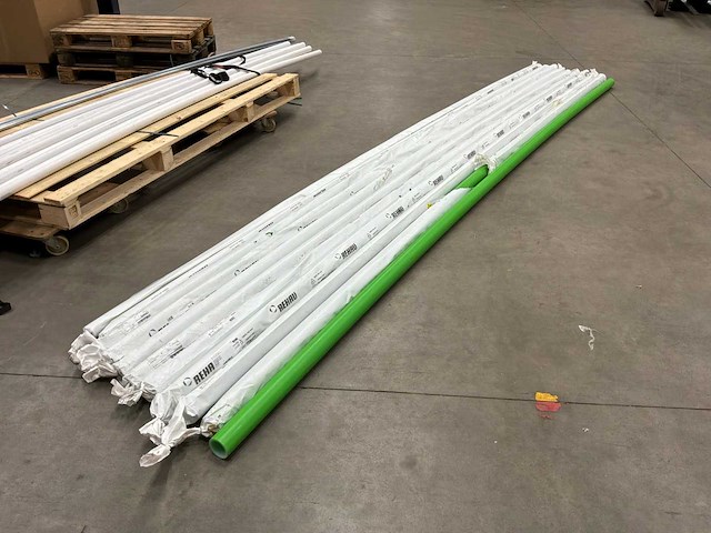 Rehau raupex-k sdr11 kunststof buis lengte a 5m (11x) - afbeelding 1 van  7