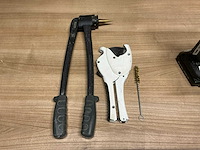 Rehau rautool a-light2 persmachine - afbeelding 6 van  9