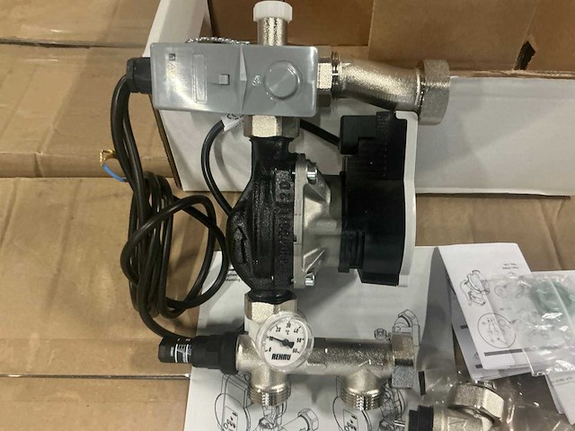 Rehau regelset flex met thermostaatknop - afbeelding 2 van  5