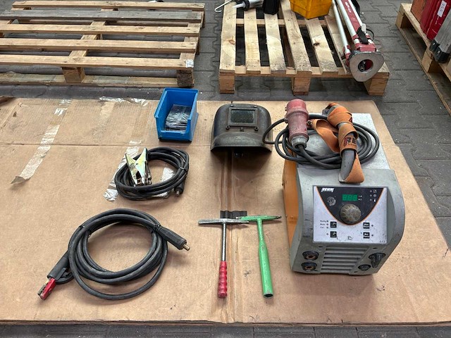 Rehm booster pro 320 elektrodenlasinverter met toebehoren - afbeelding 1 van  5