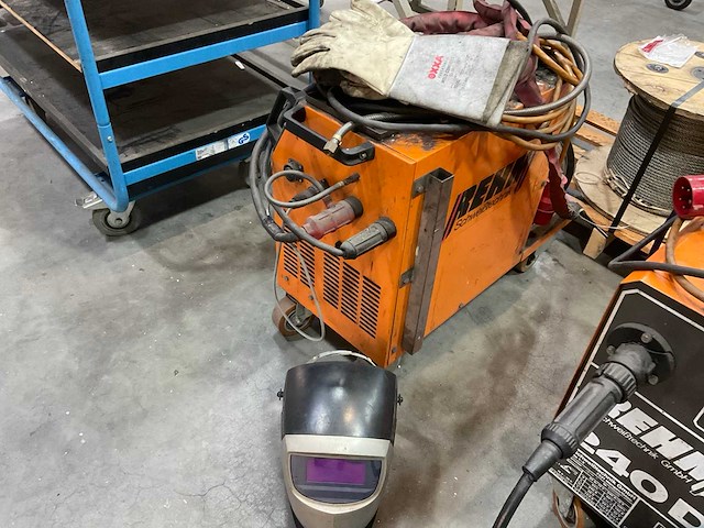 Rehm invertig 200gw lasapparaat - afbeelding 8 van  8