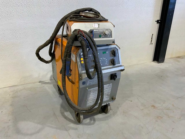 Rehm rp 362 lasmachine met draadaanvoer rol - afbeelding 11 van  12
