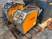 Rehm synergic pro 2 28m0x4 mig lasapparaat - afbeelding 1 van  11