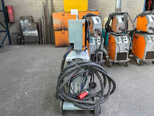 Rehm synergic.pro2 450-4 mig lasapparaat - afbeelding 9 van  19