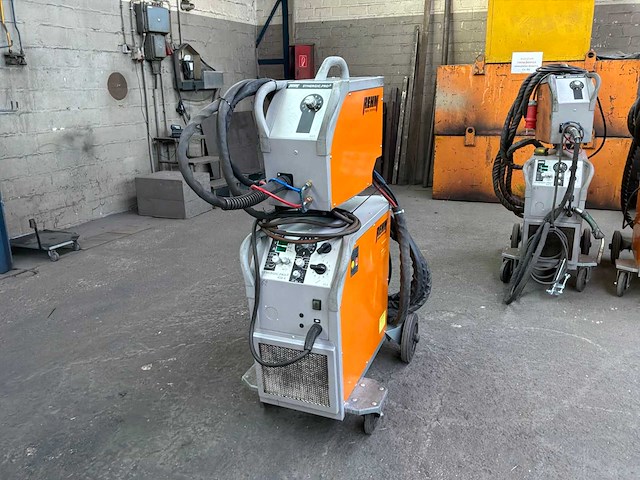 Rehm synergic.pro2 450-4 mig lasapparaat - afbeelding 1 van  19