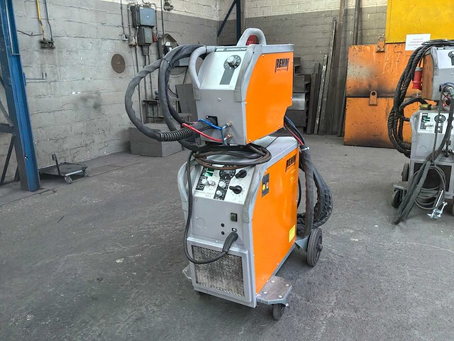 Rehm synergic.pro2 450-4 mig lasapparaat - afbeelding 14 van  19