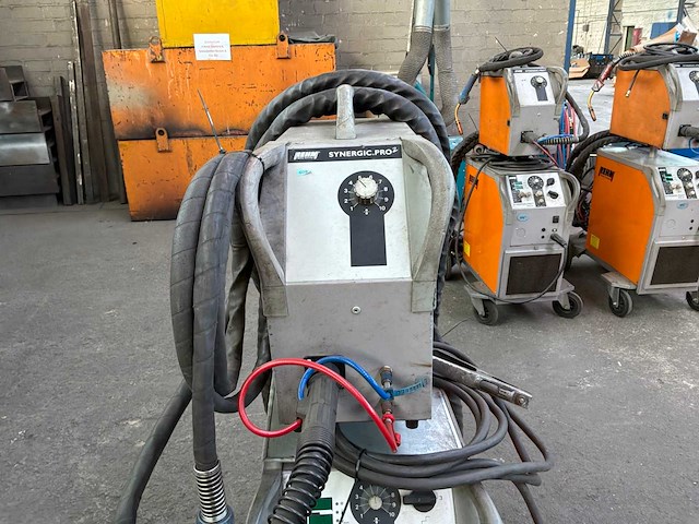 Rehm synergic.pro2 450-4 mig lasapparaat - afbeelding 16 van  17