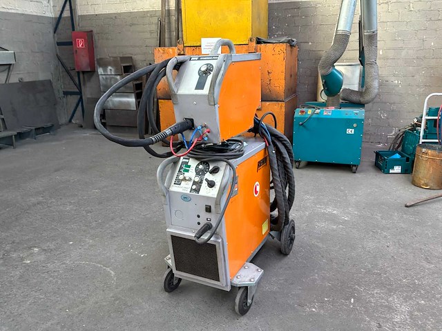 Rehm synergic.pro2 450-4 mig lasapparaat - afbeelding 1 van  11