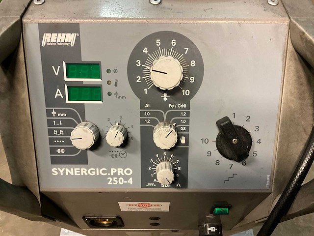 Rehm synergie.pro 250-4 mig lasapparaat - afbeelding 4 van  9