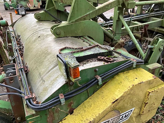 Reicam rbm300 bietenrooier voor onderdelen - afbeelding 37 van  39