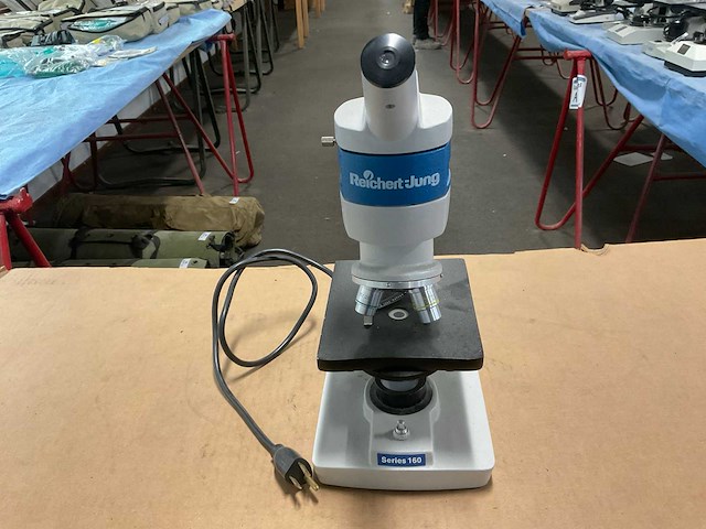 Reichert-jung series 160 microscope - afbeelding 3 van  3