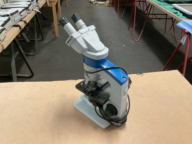 Reichert+jung series 150 microscope - afbeelding 3 van  6