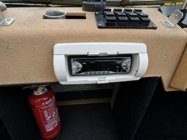 Reinell 520 speedboot | johnson gt150 v6 2-takt - afbeelding 14 van  19