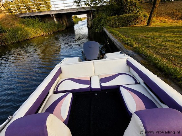 Reinell 520 speedboot | johnson gt150 v6 2-takt - afbeelding 17 van  19