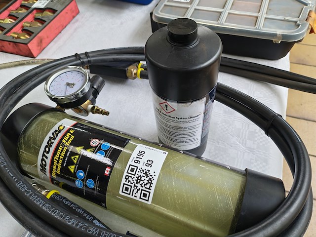 Reinigings apparaat voor egr met onderdelen, motorvag, 500-0170 - afbeelding 2 van  3