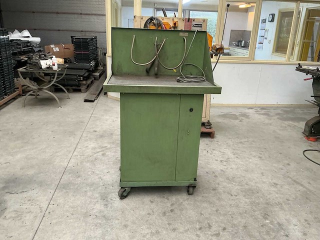 Reinigingsmachine - afbeelding 2 van  13