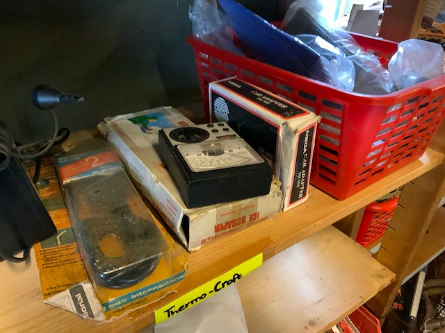 Reinigingsmiddelen en divers - afbeelding 7 van  8