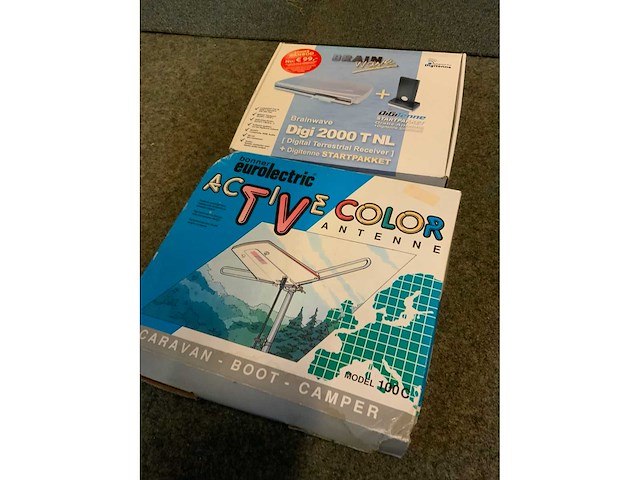 Reinigingsmiddelen en divers - afbeelding 8 van  8