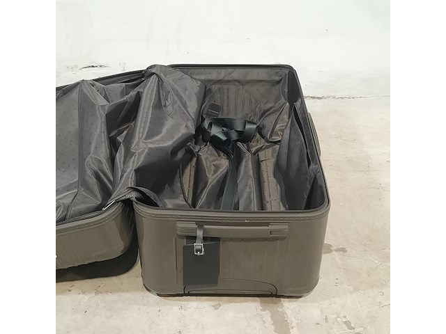 Reiskoffer, rimowa - afbeelding 2 van  11