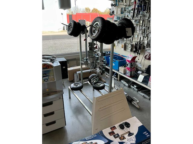 Rek met caravan en aanhanger toebehoren - afbeelding 7 van  14