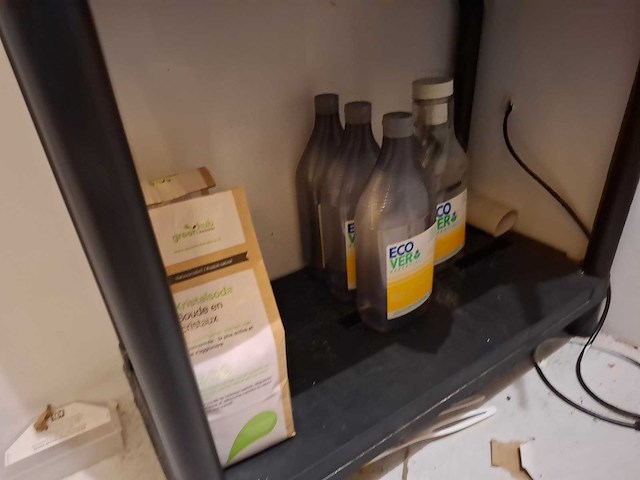 Rek met inhoud - afbeelding 5 van  5