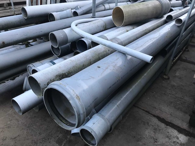 Rek pvc buizen - afbeelding 3 van  3