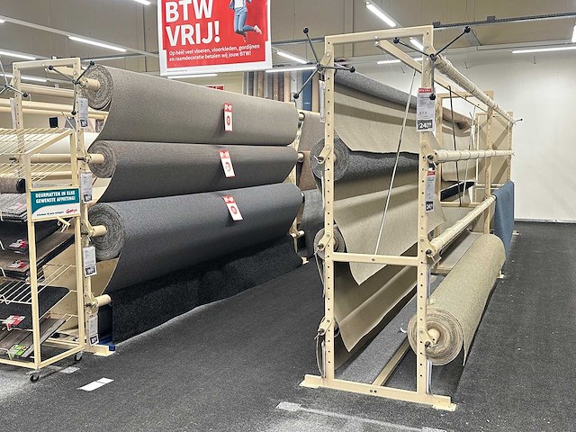 Rek voor vloerbedekking (10x) - afbeelding 1 van  10