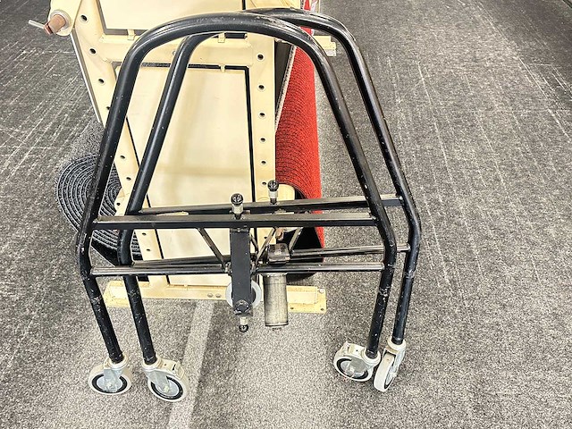 Rek voor vloerbedekking (11x) - afbeelding 8 van  8