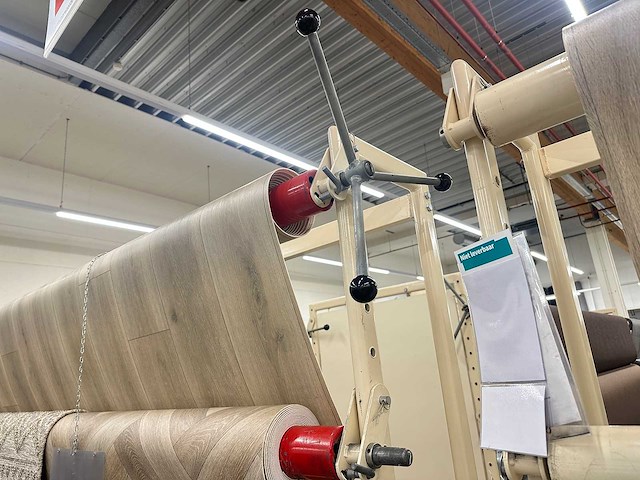 Rek voor vloerbedekking (13x) - afbeelding 3 van  9