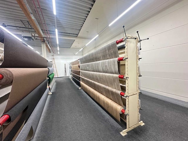 Rek voor vloerbedekking (13x) - afbeelding 6 van  9