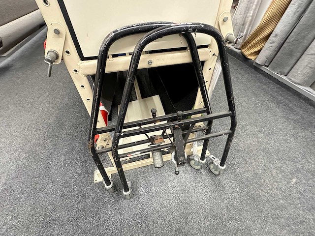 Rek voor vloerbedekking (13x) - afbeelding 9 van  9