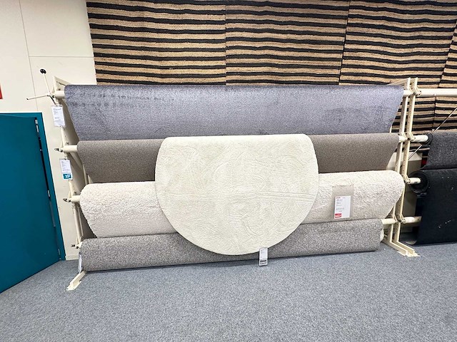 Rek voor vloerbedekking (4x) - afbeelding 2 van  5