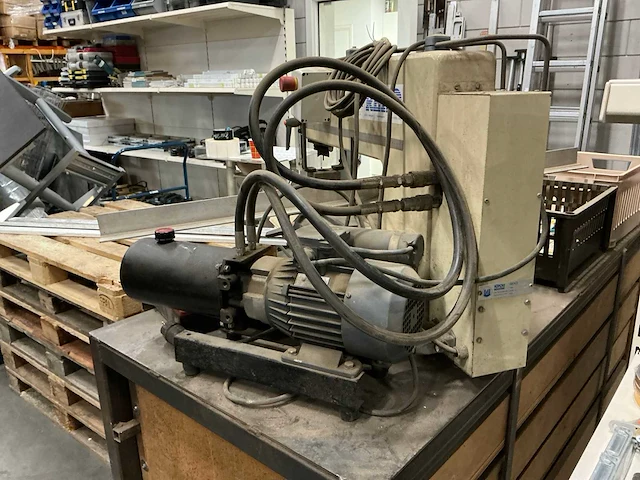 Reko ponsmachine c-200 - afbeelding 2 van  5