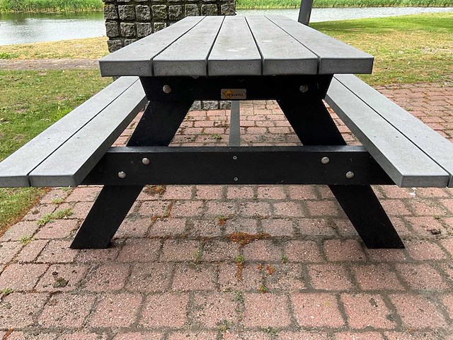 Rekupro - picknicktafel 180x134x74 cm - afbeelding 3 van  5