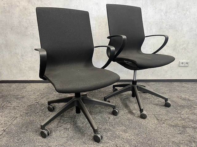 Relativ/ twinform - 6p wigvormige vergaderset 260 cm - afbeelding 5 van  22