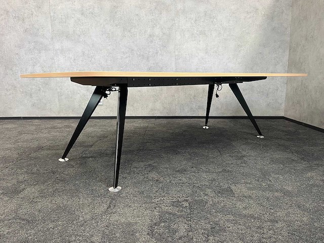 Relativ/ twinform - 6p wigvormige vergaderset 260 cm - afbeelding 6 van  20