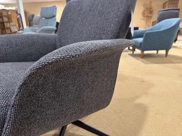 Relaxfauteuil, antraciet stof, manueel verstelbaar, zwarte poot - afbeelding 4 van  5