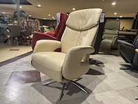 Relaxfauteuil, beige leer, manueel verstelbaar, rvs poot - afbeelding 3 van  5