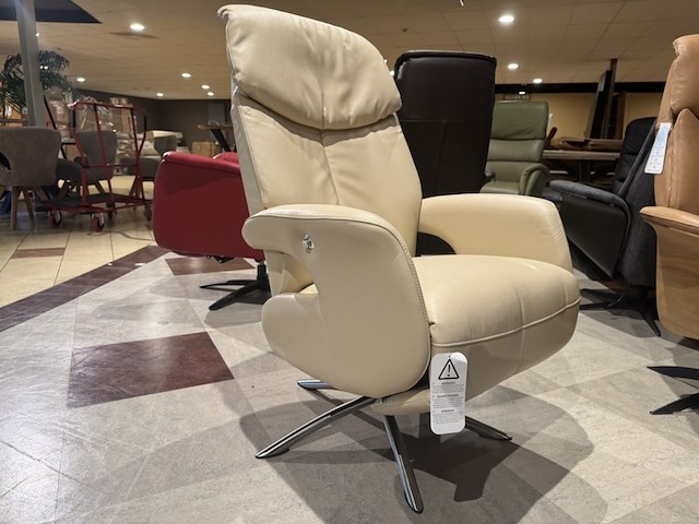 Relaxfauteuil, beige leer, manueel verstelbaar, rvs poot - afbeelding 4 van  5