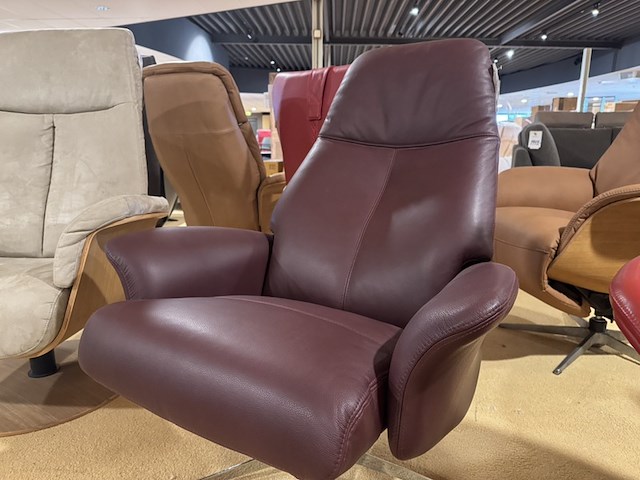 Relaxfauteuil, bruin leer, manueel verstelbaar, chromen poot - afbeelding 2 van  4