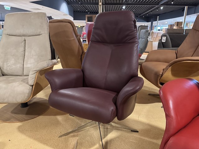 Relaxfauteuil, bruin leer, manueel verstelbaar, chromen poot - afbeelding 3 van  4