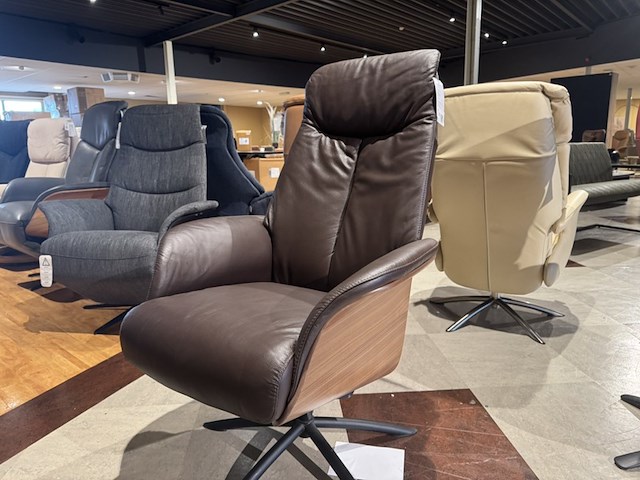 Relaxfauteuil, bruin leer, manueel verstelbaar d.m.v. gasveer - afbeelding 2 van  5