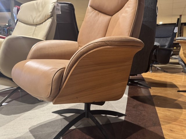 Relaxfauteuil, cognac leer, manueel verstelbaar d.m.v. gasveer - afbeelding 2 van  4