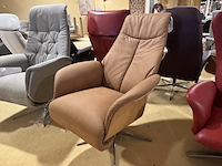 Relaxfauteuil, cognac leer, manueel verstelbaar d.m.v. gasveer - afbeelding 2 van  5