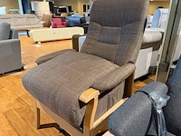 Relaxfauteuil elektrisch verstelbaar, maat medium sta op functie knudsen, taupe - afbeelding 6 van  6